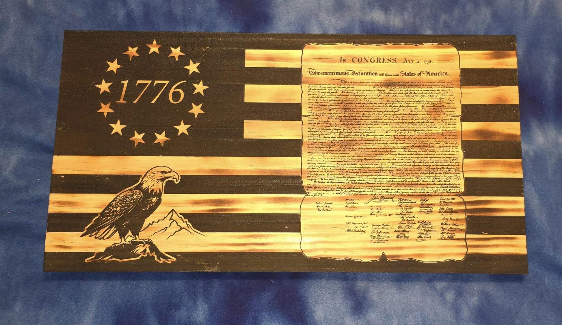 1776 Declaration of Independence and Eagle flag